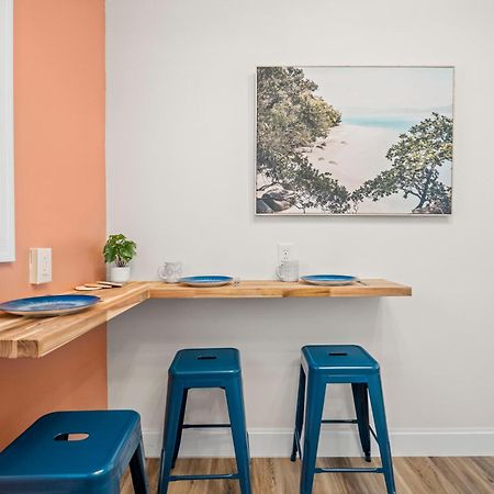 Boutique Beach Retreat St. Pete Beach Bagian luar foto