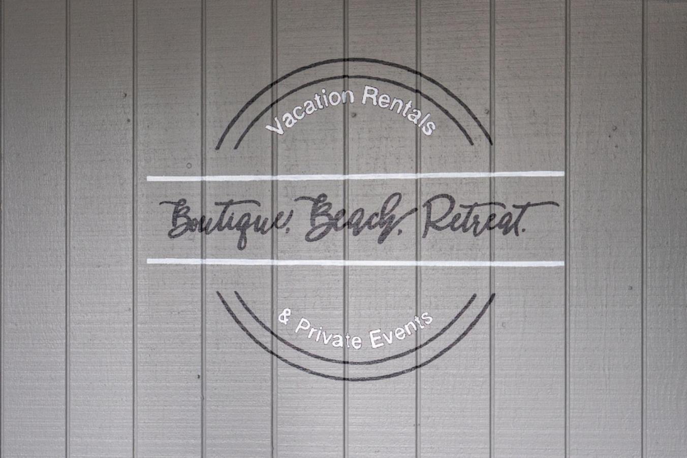Boutique Beach Retreat St. Pete Beach Bagian luar foto
