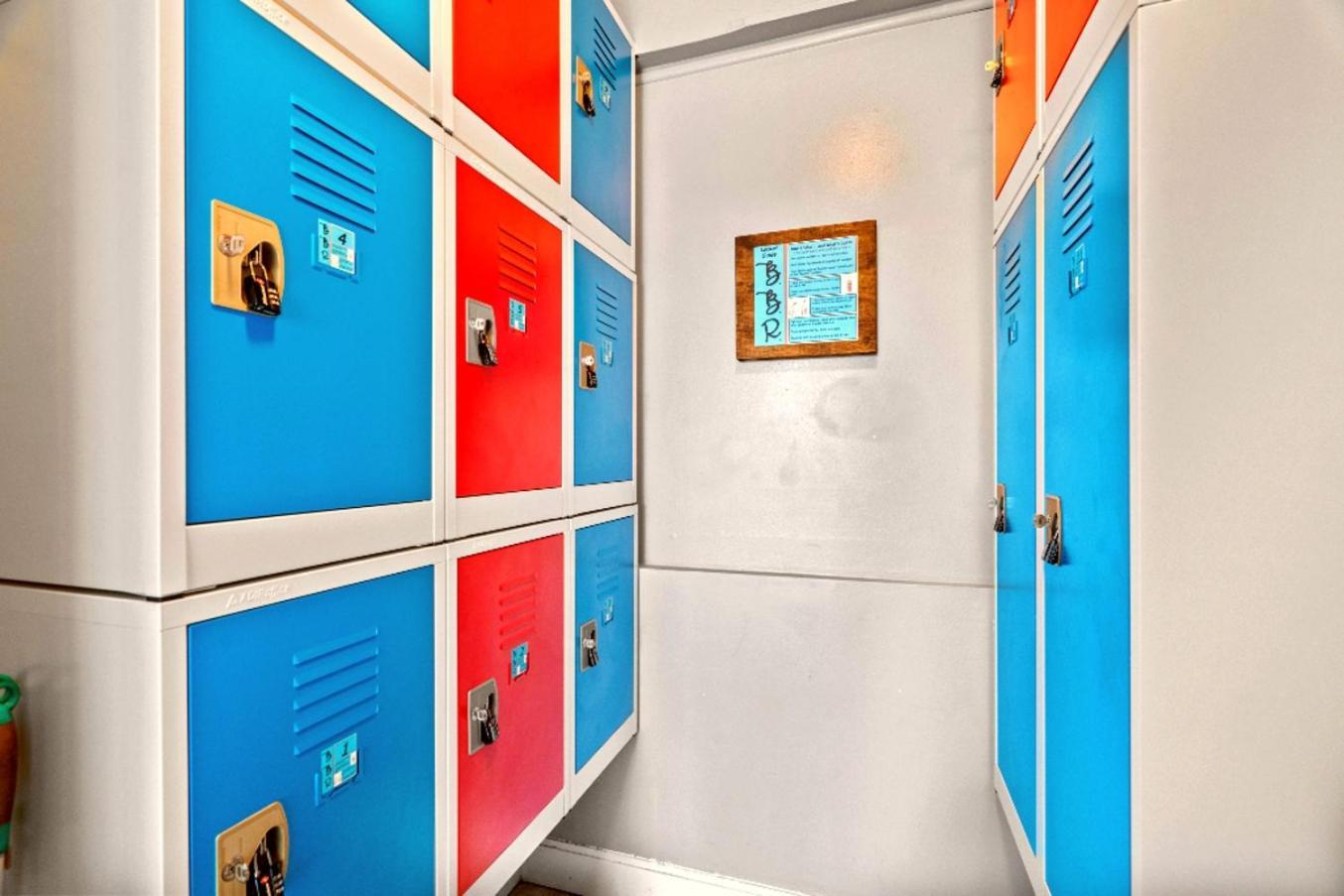Boutique Beach Retreat St. Pete Beach Bagian luar foto
