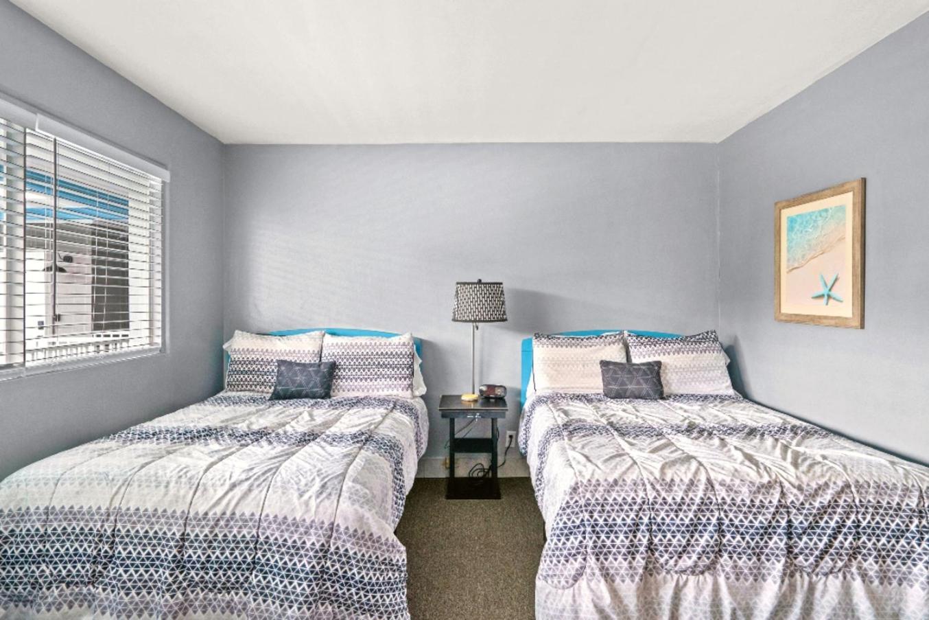 Boutique Beach Retreat St. Pete Beach Bagian luar foto