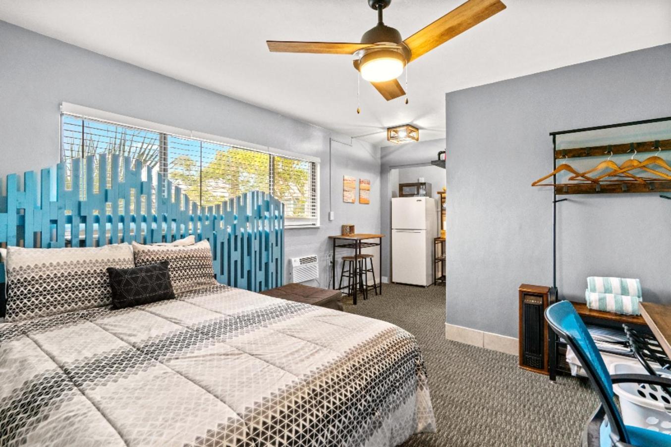 Boutique Beach Retreat St. Pete Beach Bagian luar foto