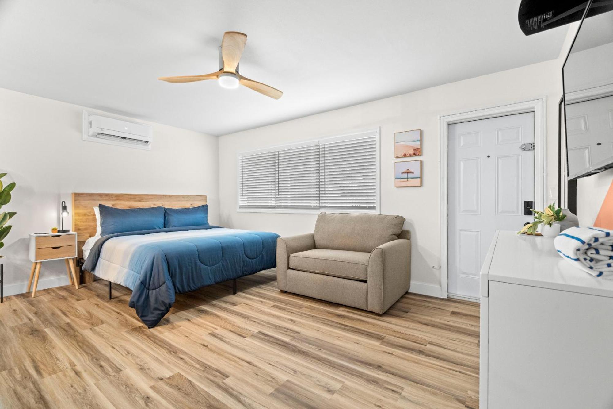 Boutique Beach Retreat St. Pete Beach Bagian luar foto